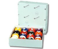 John West professionelles Billardset - 1 Satz Aramith Kugeln, 1 Triangel, 2 Profi Queues JW-3